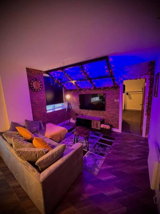 לידס Stunning Two Bed City Centre Apartment מראה חיצוני תמונה